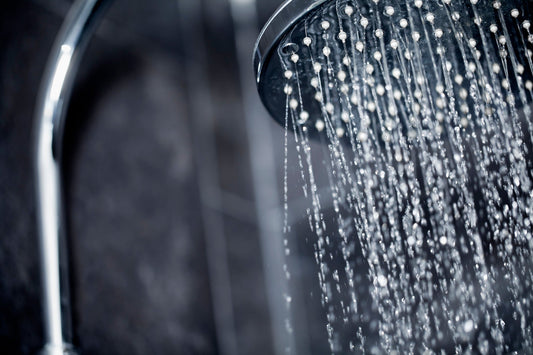 Quel est le coût d'une douche de 8 minutes ?